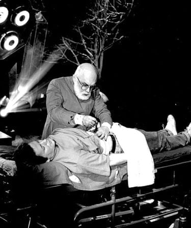James Randi demonstrating 'psychic surgery' on ITV series "James Randi, Psychic Investigator"
Credit: https://commons.wikimedia.org/wiki/File:James_Randi_demonstrating_%27psychic_surgery%27_on_ITV_series_%22James_Randi,_Psychic_Investigator%22.jpg