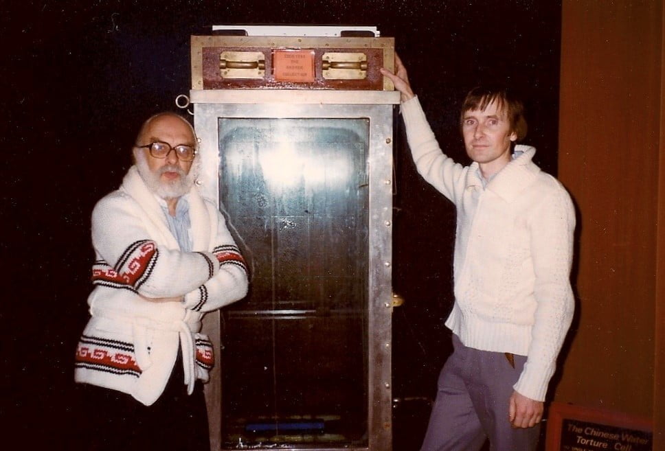 James Randi and Mike Hutchinson at the Houdini Museum in Niagara Falls, taken in 1983 by Australian skeptic Dick Smith.