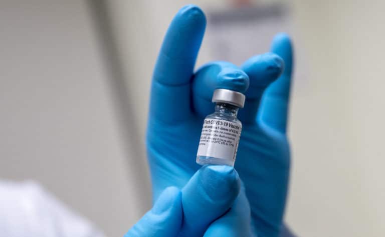 Anti-vaxxers are dangerously wrong, but we should be wary of writing them off as stupid or selfish