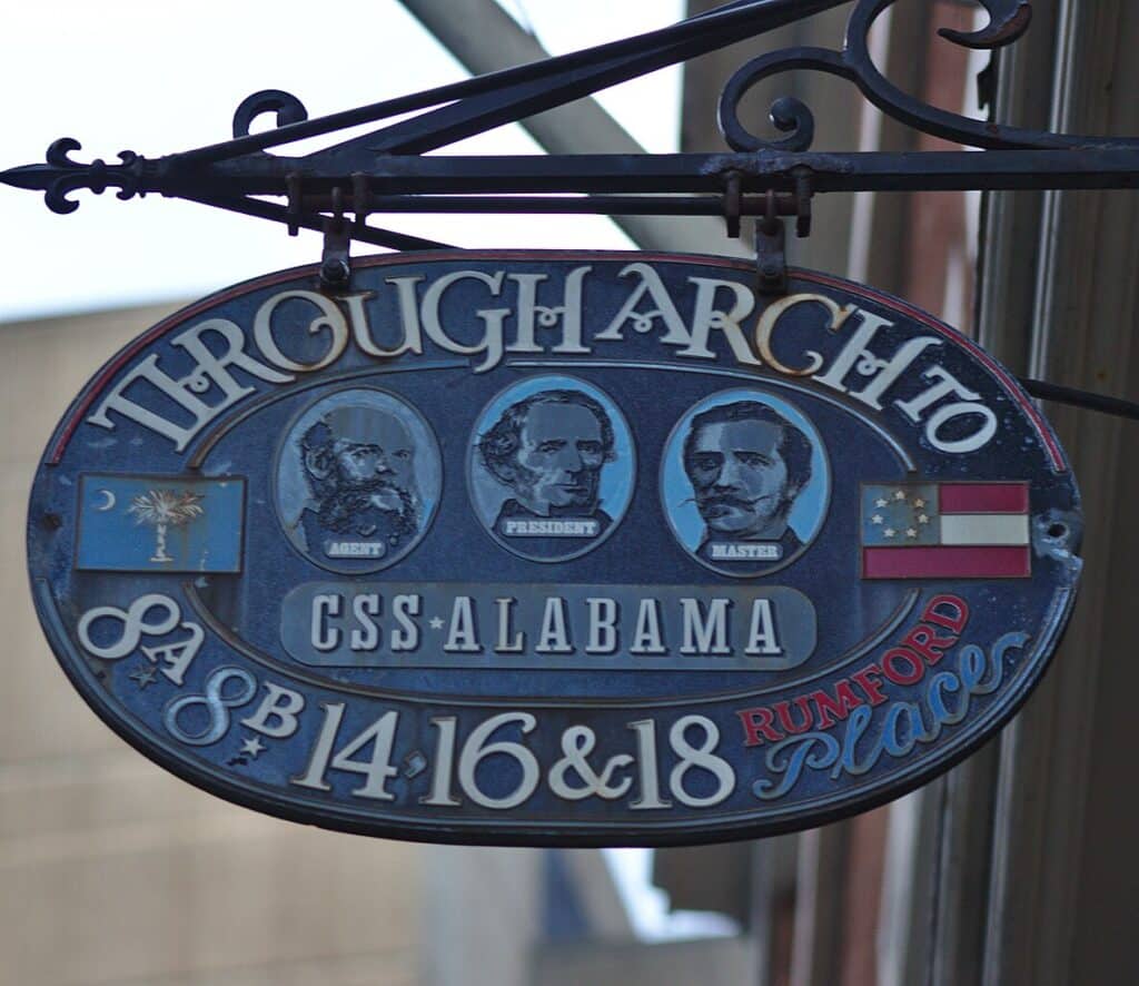 The sign with three portraits for Rumford Place as described in the main text.

Source: https://upload.wikimedia.org/wikipedia/commons/thumb/4/41/Sign_at_Rumford_Place.jpg/1184px-Sign_at_Rumford_Place.jpg