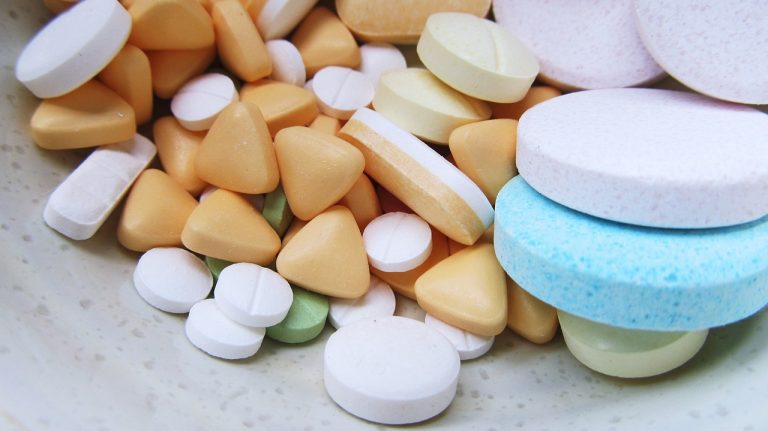 An overdose on placebo pills can cause adverse reactions… but not because of the nocebo effect