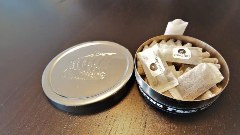Snus: the nicotine pouch epidemic among professional footballers